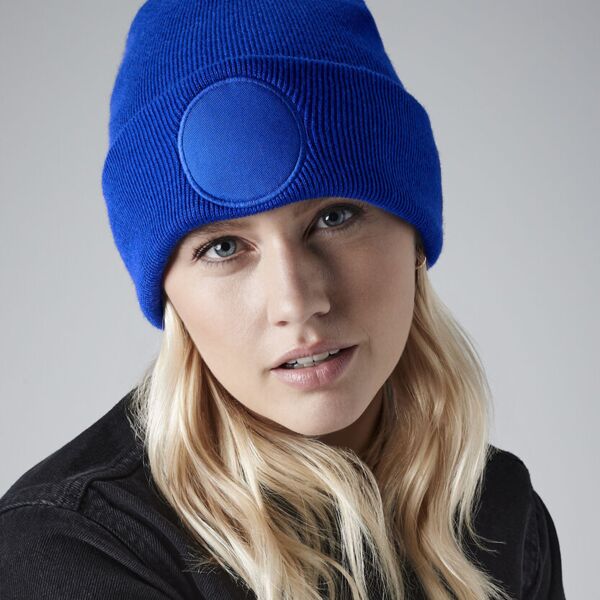 Circular patch beanie Thumbnail